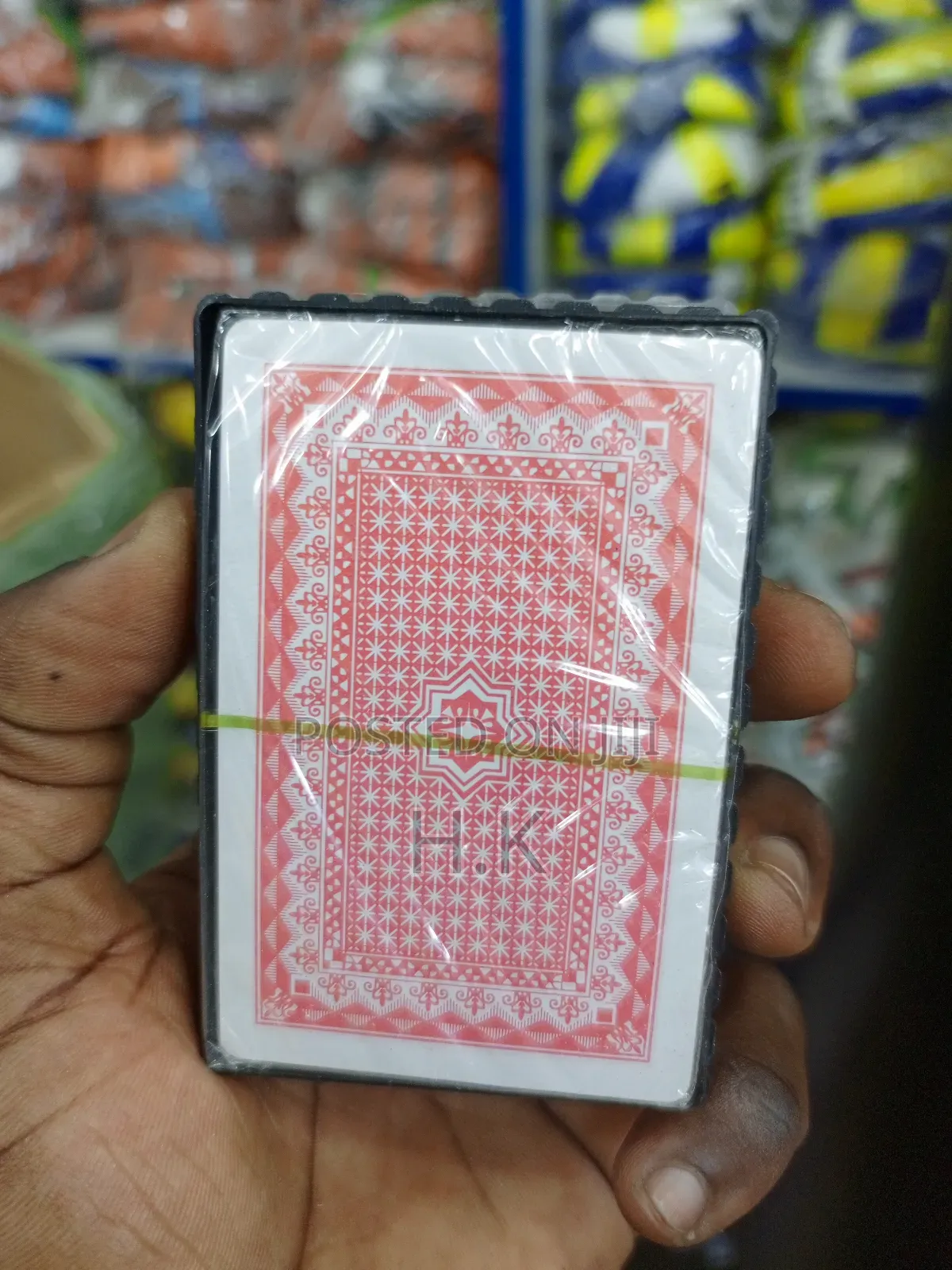Deck of Royal Brand 100% Plastic Playing Cards.