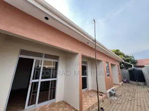 1bdrm Apartment in Central Division for sale