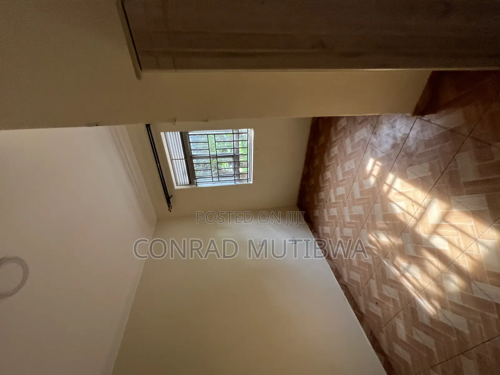 1bdrm Apartment in Central Division for sale