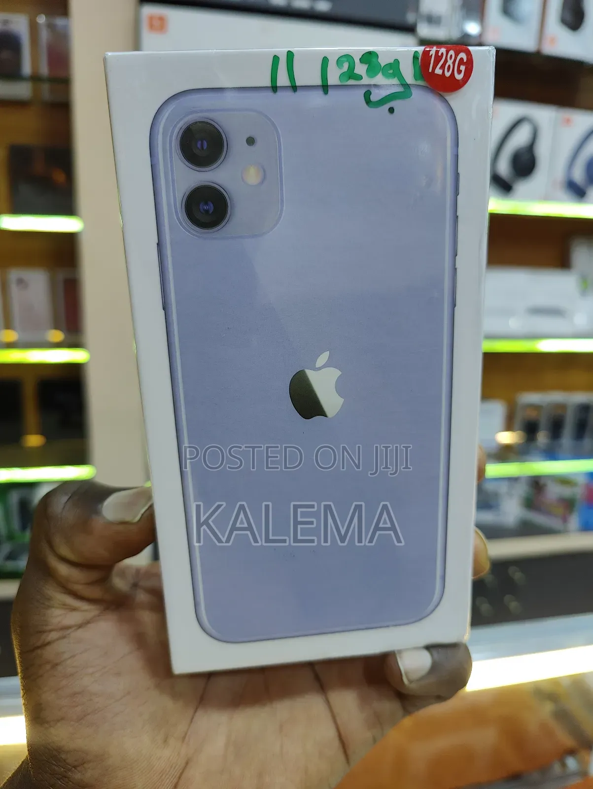 New Apple iPhone 11 128 GB Purple