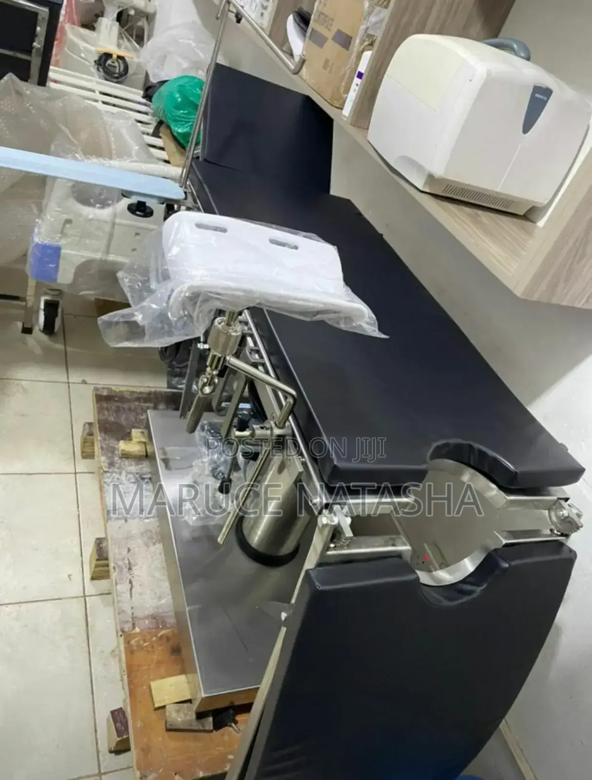 Stainless Steel Hydraulic Operation Bed