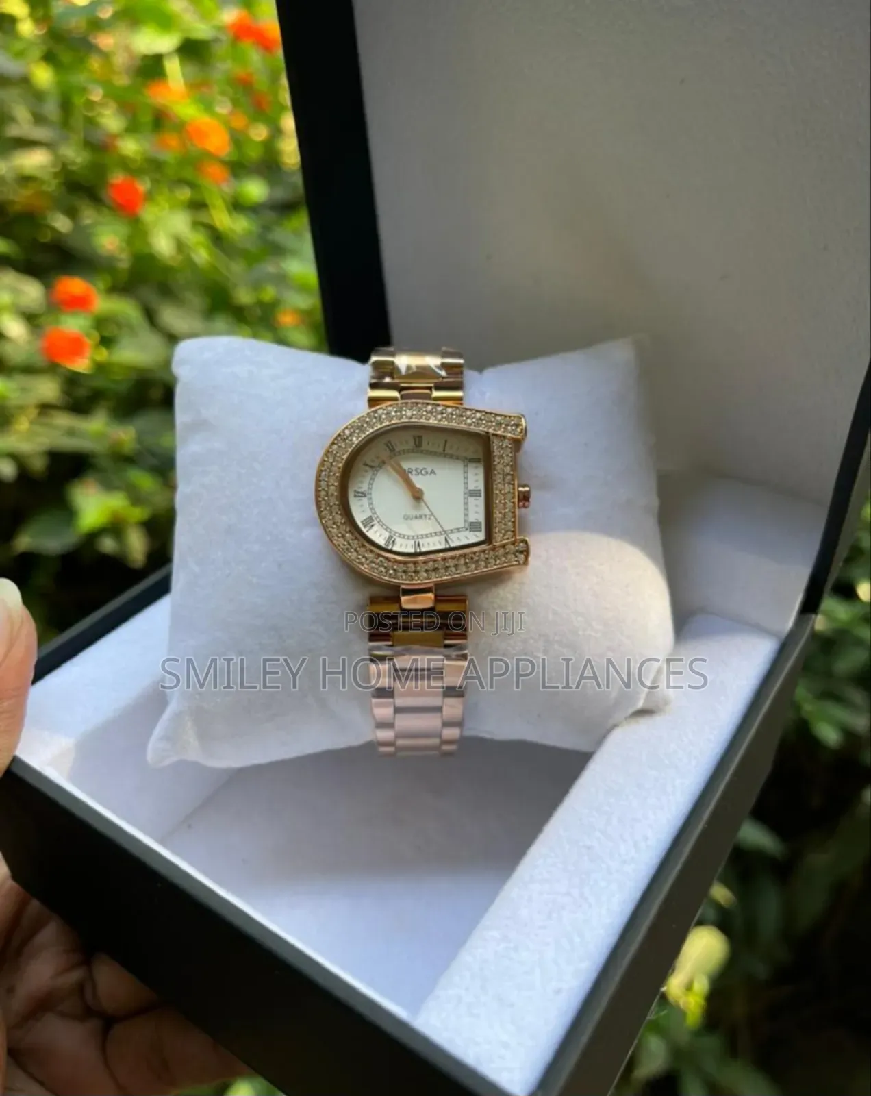 Orsga Ladies' C Shaped Wrist Watch