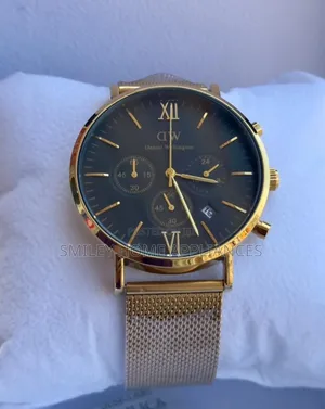 Daniel Wellington Wrist Classy Watch Gold