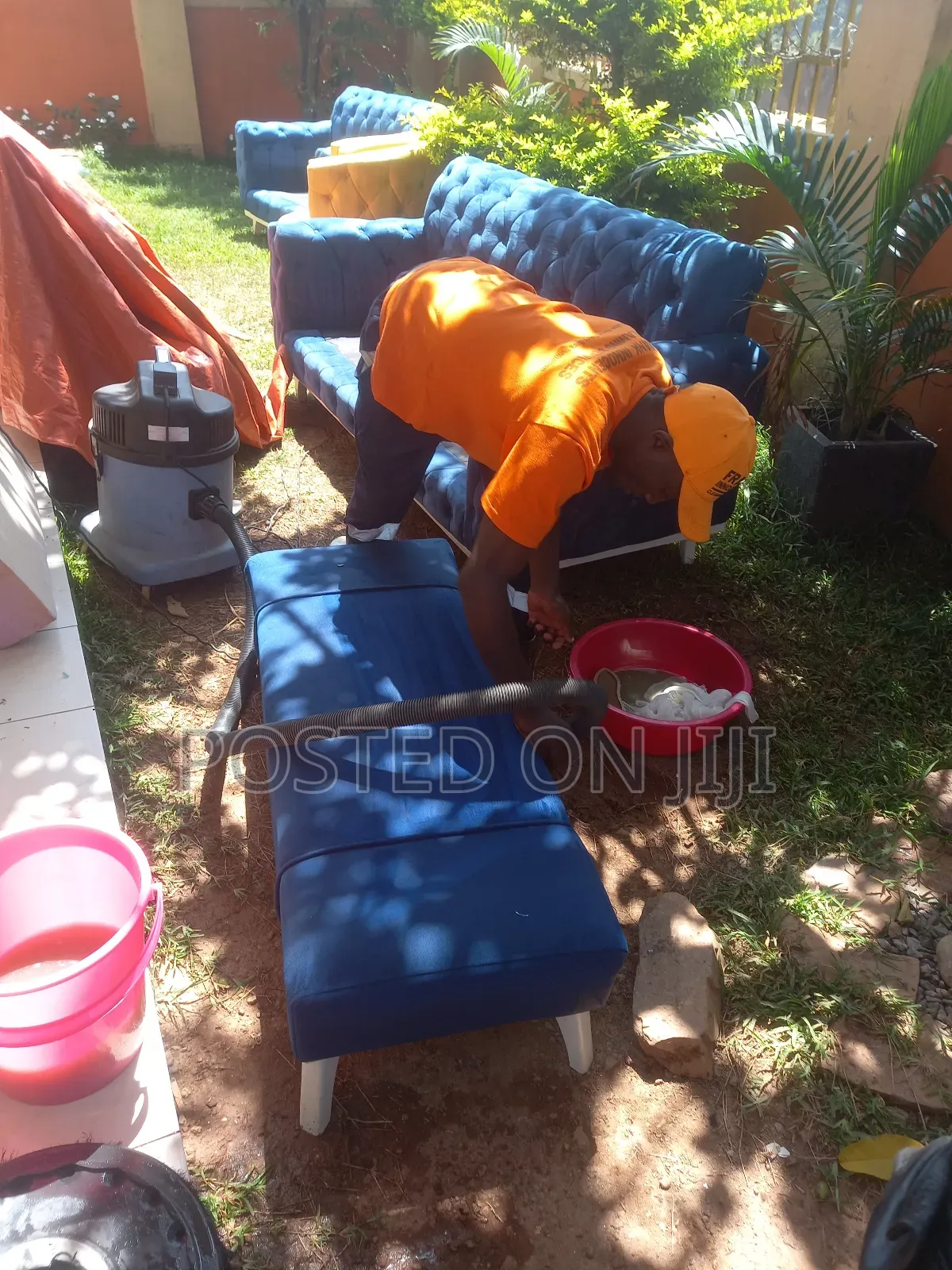 Sofa Set Cleaning Services