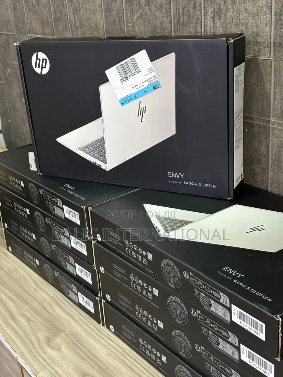 New Laptop HP Envy X360 16GB Intel Core I7 SSD 512GB