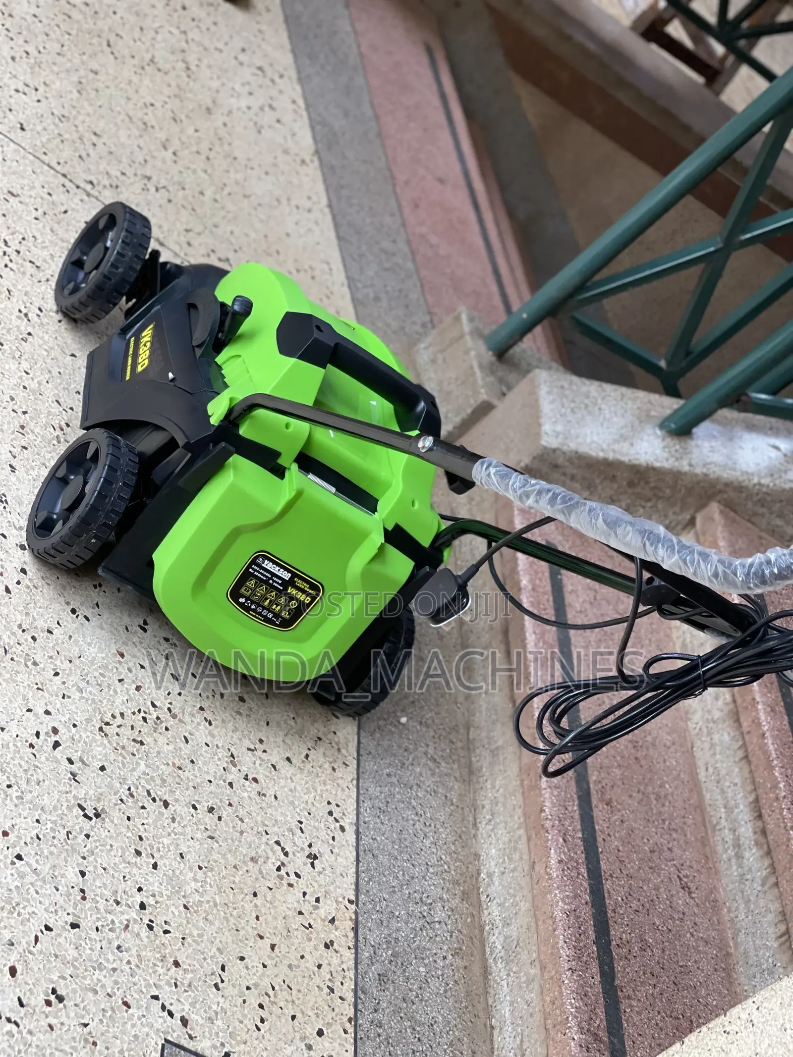 Electric Lawn Mower