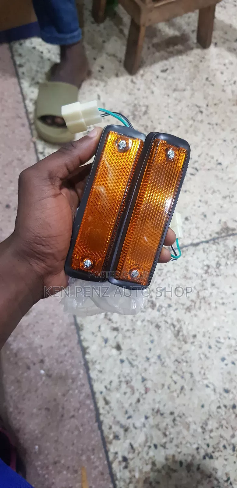 Nissan 1200 Fender Lights