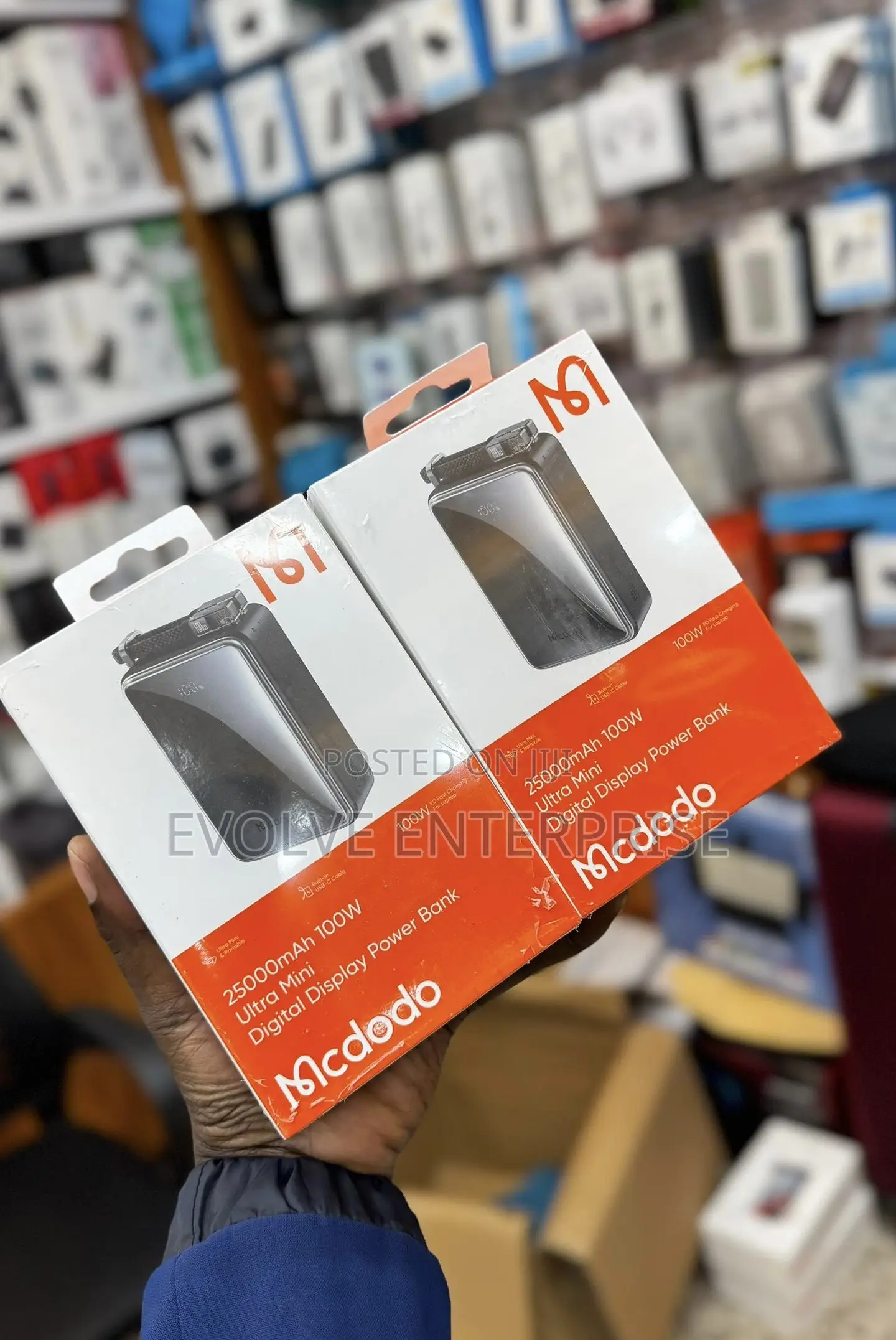 McDodo 25000mah 100W Ultra Mini Digital Display Power Bank