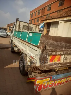 Isuzu 4be1 Tipper