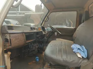 Isuzu 4be1 Tipper