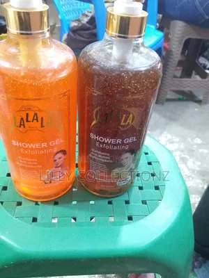 Photo - Lalala Exfoliating Shower Gel