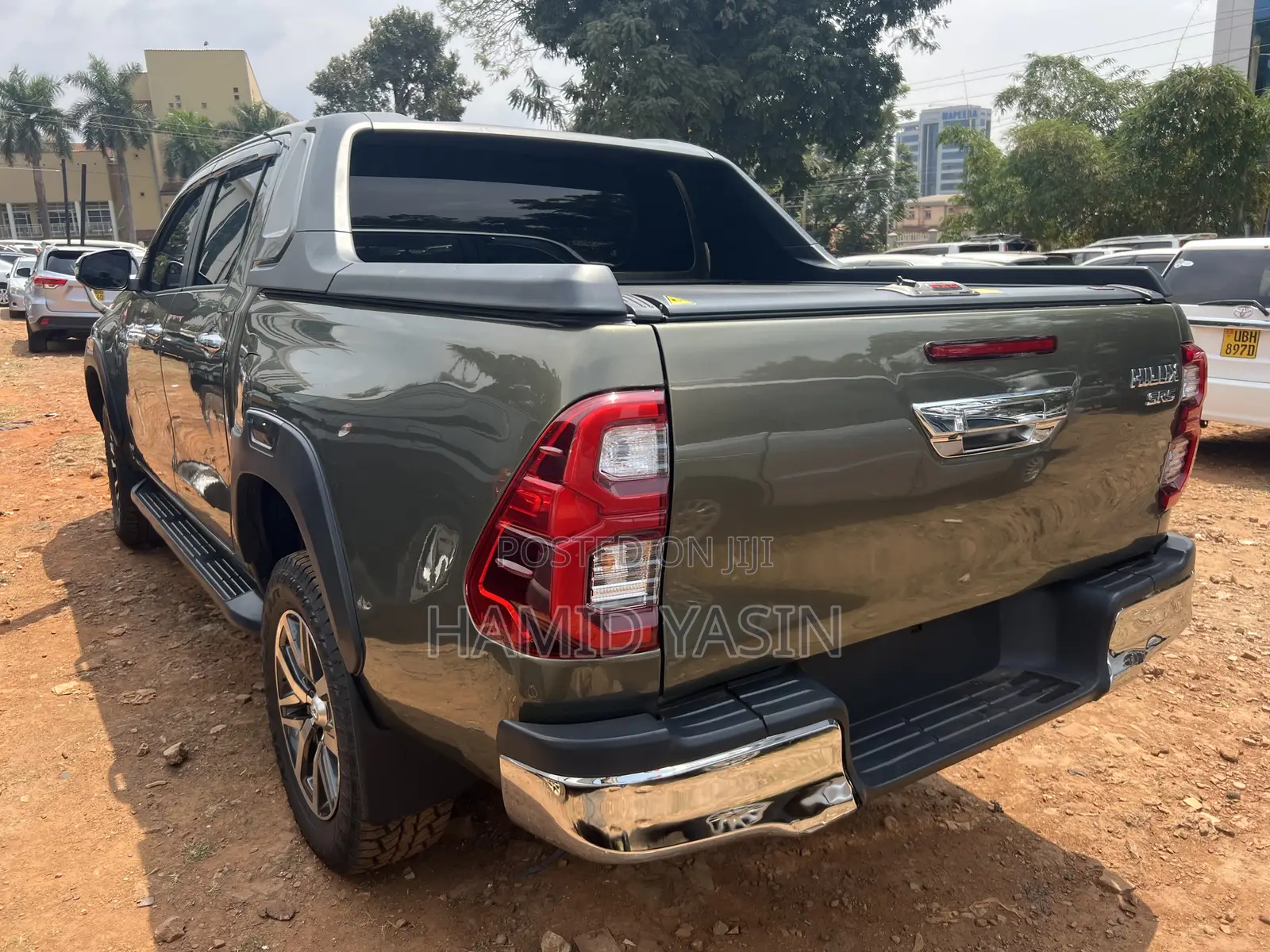 Toyota Hilux 2018 Green