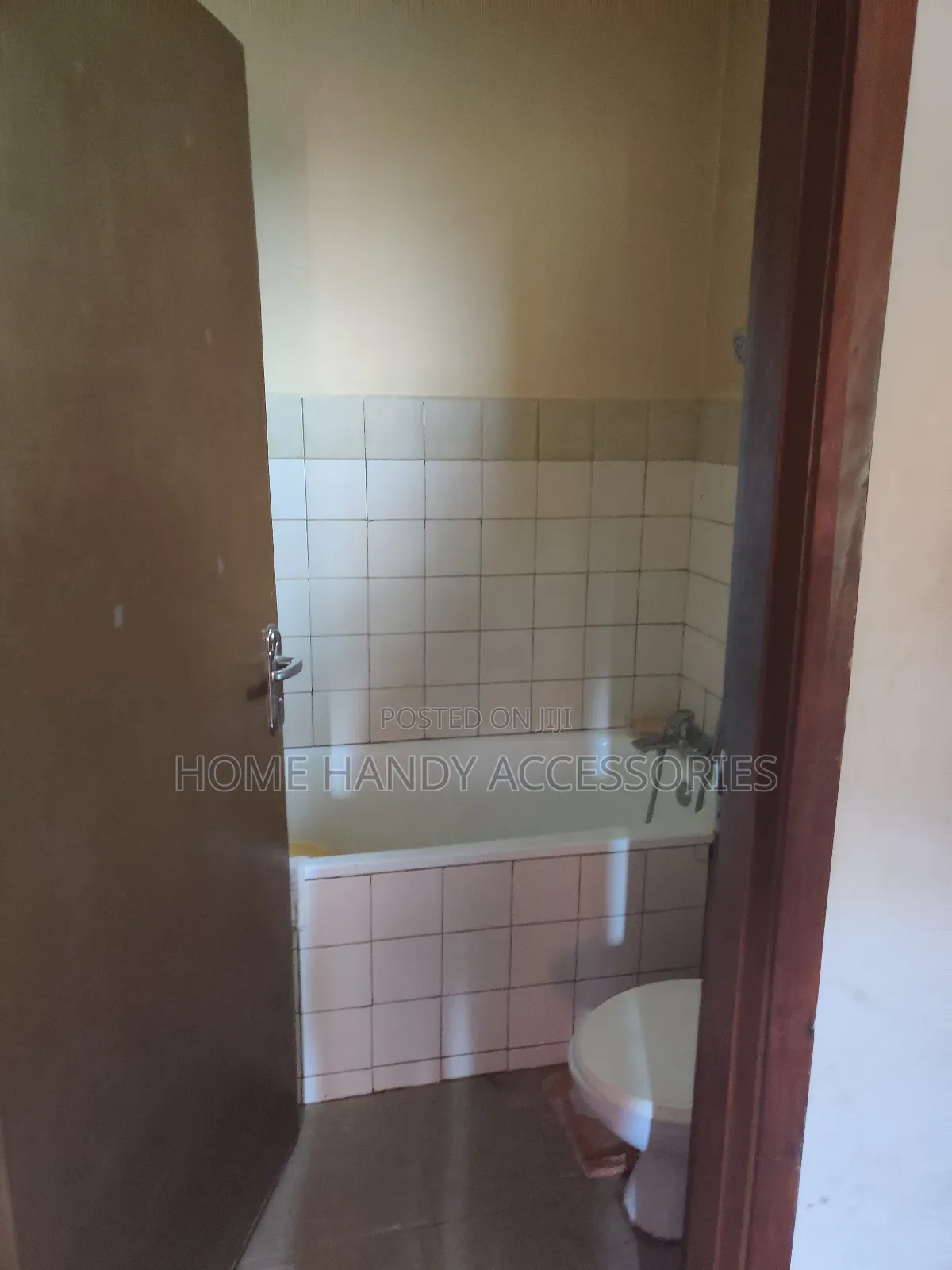 4bdrm Bungalow in Makindye for rent