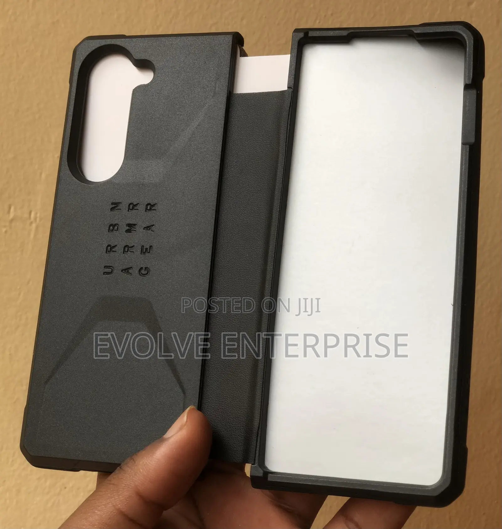Samsung Galaxy Z Fold 5 UAG Civilian Armoured Cover