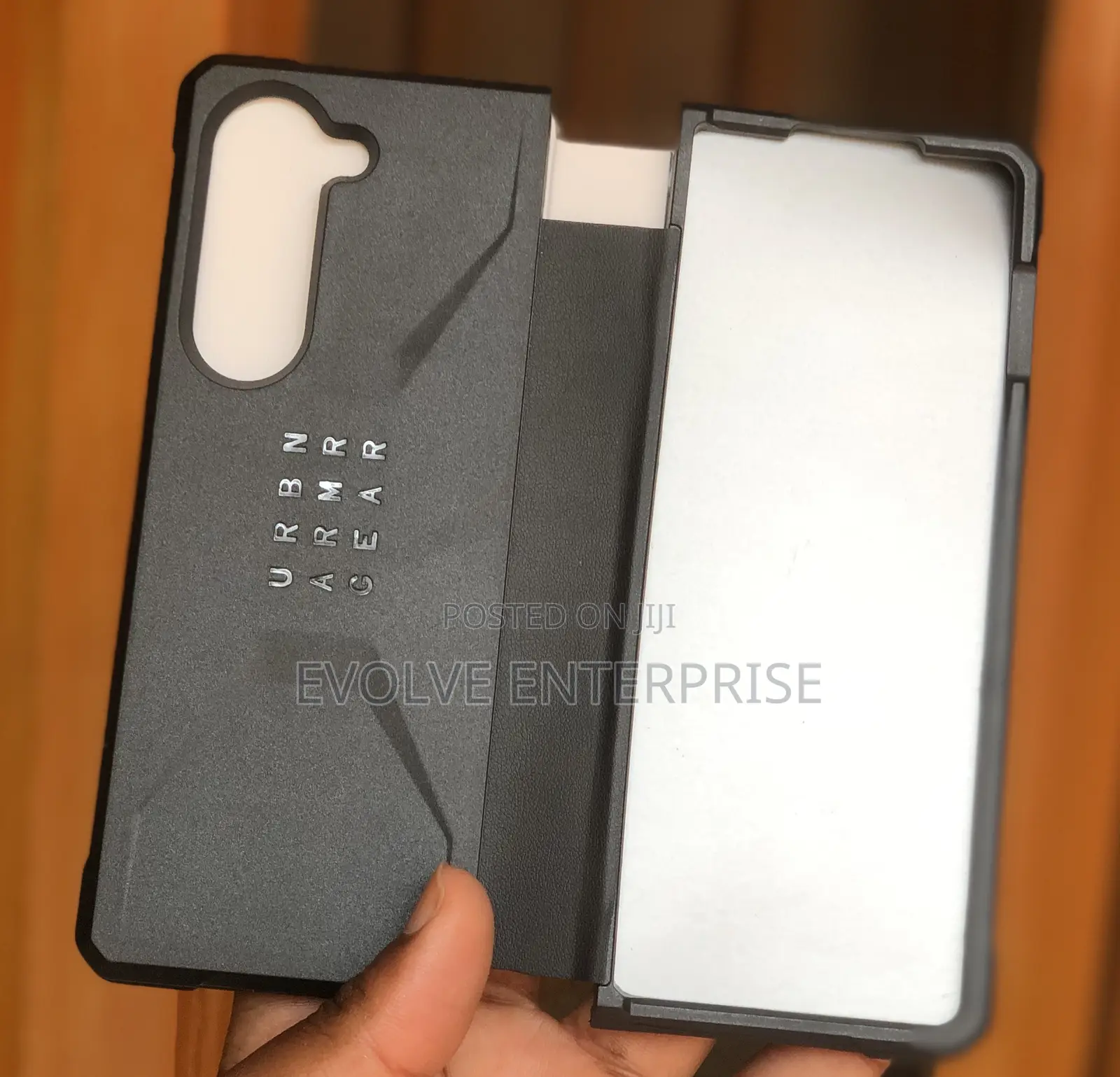 Samsung Galaxy Z Fold 5 UAG Civilian Armoured Cover