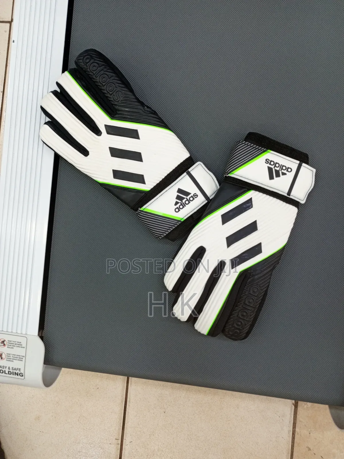 Adidas Predator Pro Goalkeeper Gloves.