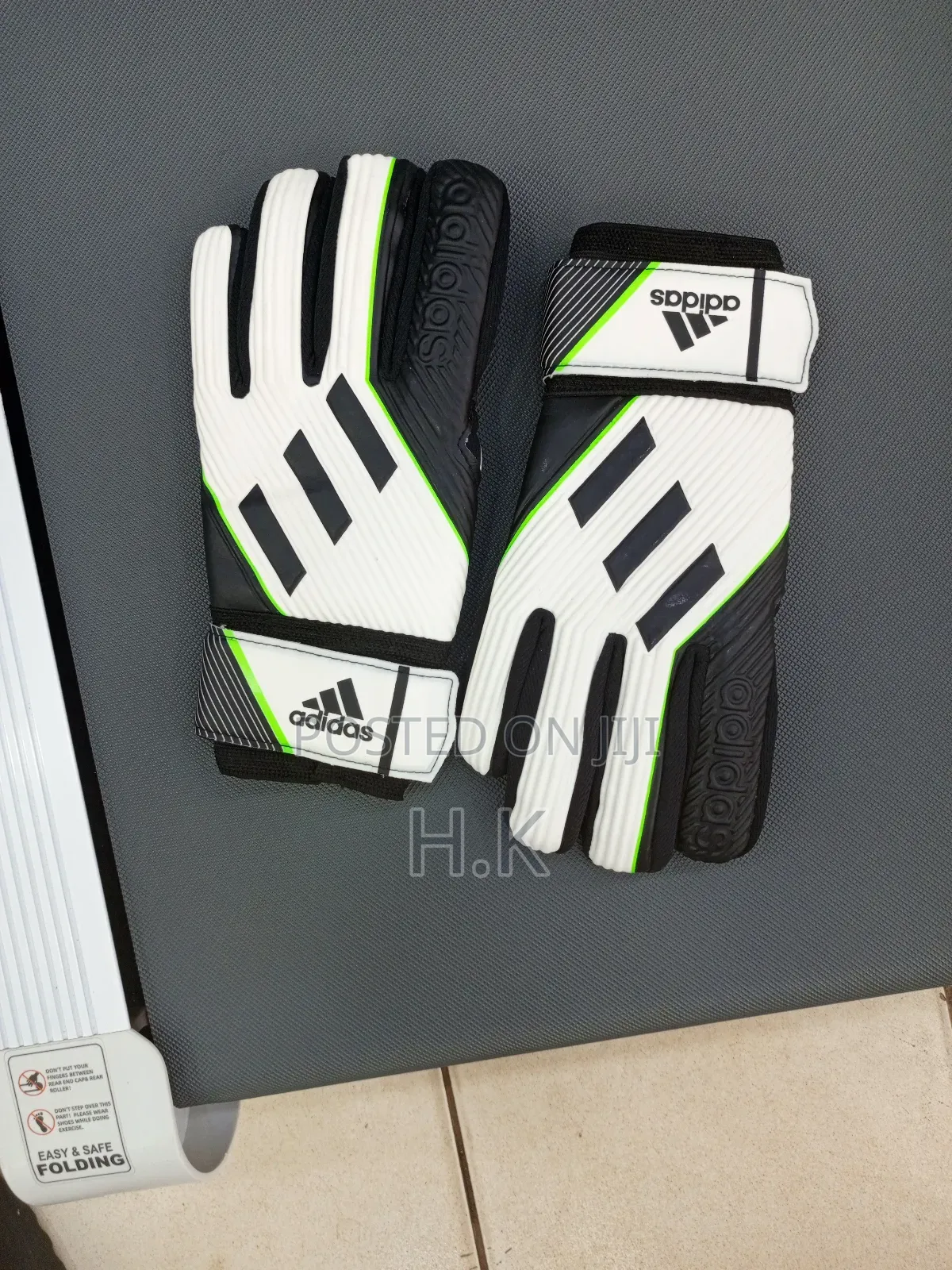 Adidas Predator Pro Goalkeeper Gloves.
