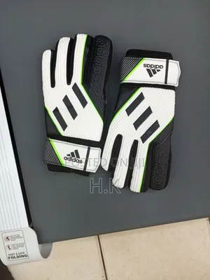 Adidas Predator Pro Goalkeeper Gloves.