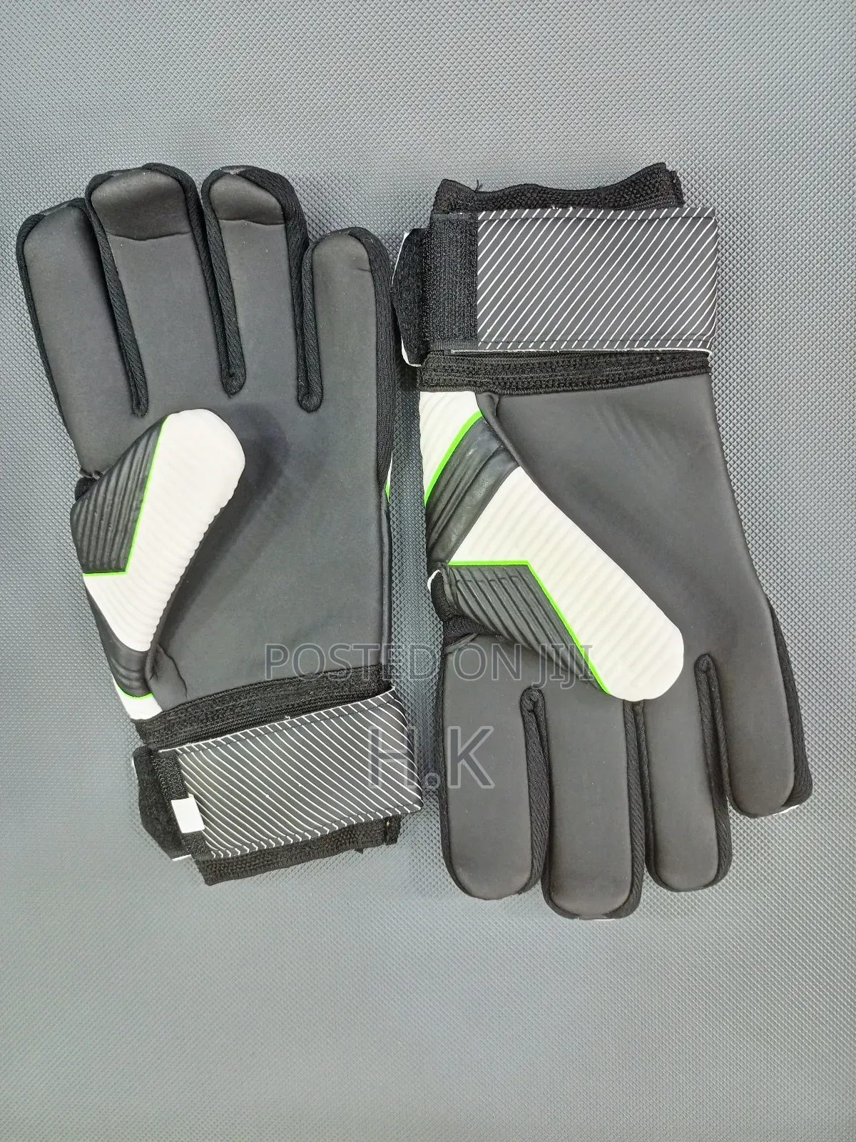 Adidas Predator Pro Goalkeeper Gloves.