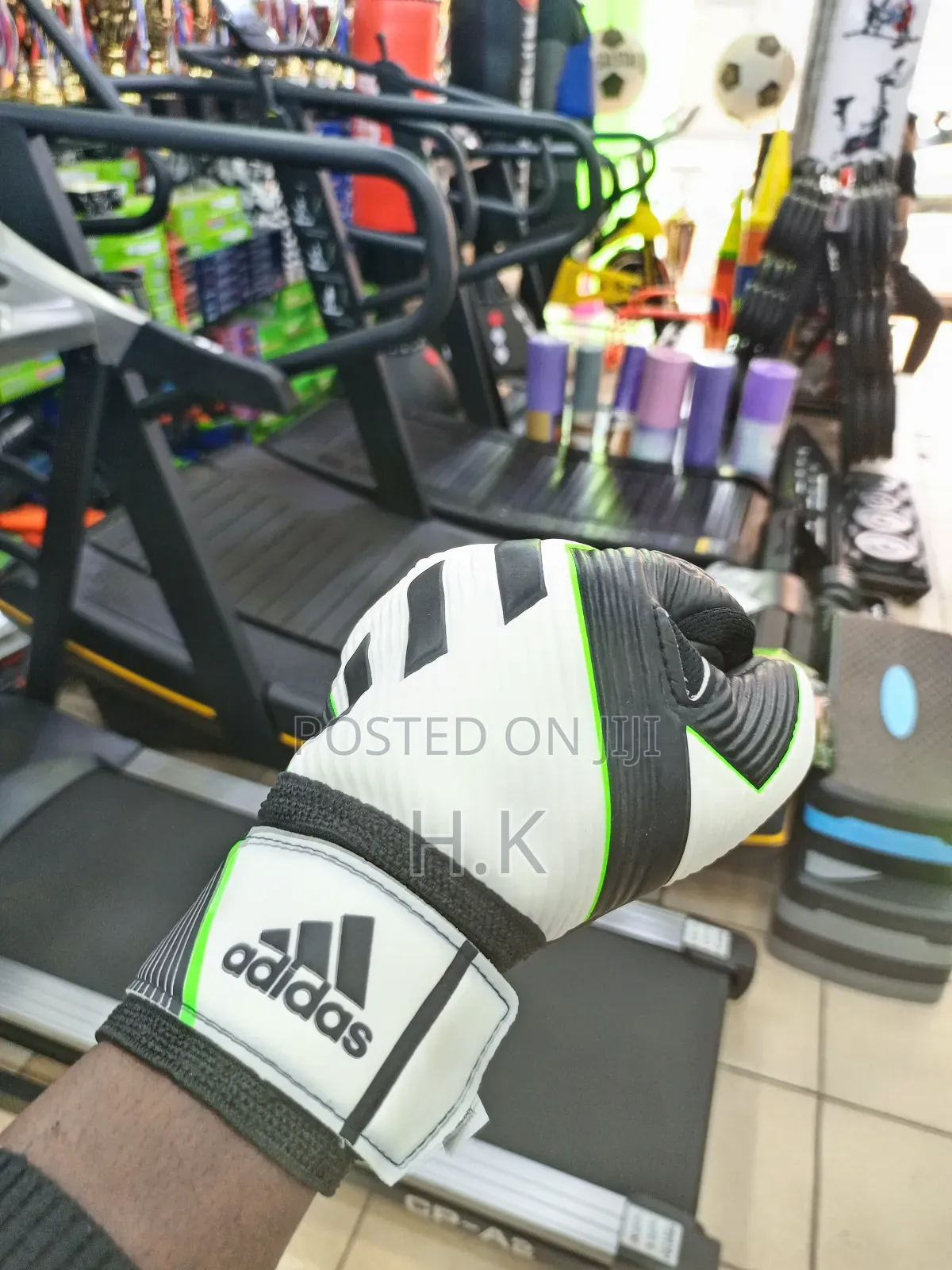 Adidas Predator Pro Goalkeeper Gloves.