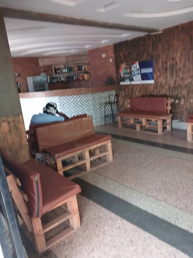 Guest Hotel Of 24 Self Contained Rooms 4rent Inkampala Katwe