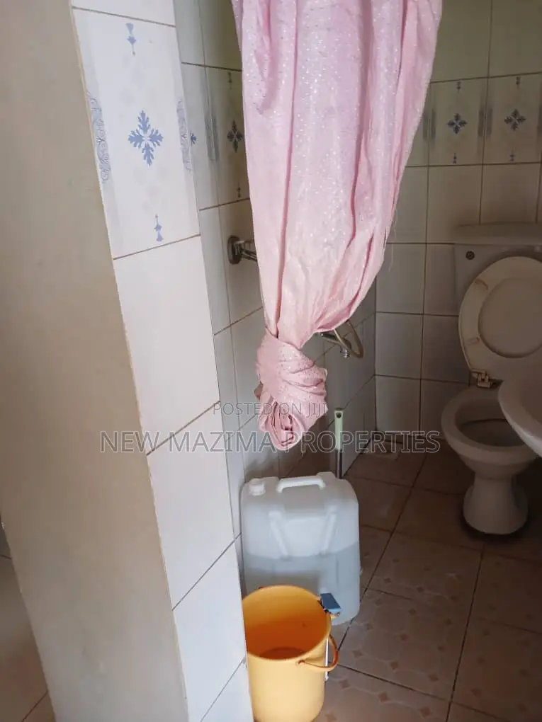 Guest Hotel Of 24 Self Contained Rooms 4rent Inkampala Katwe