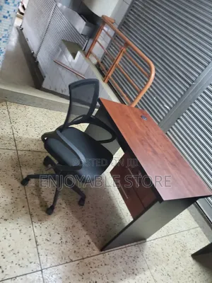 High Quality Office Chair and Office Desks