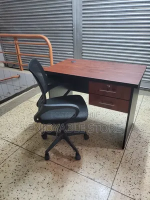 High Quality Office Chair and Office Desks