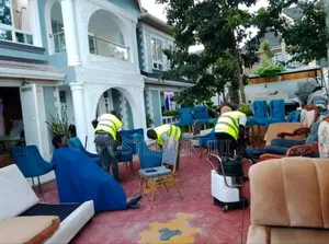 Sofa Set Cleaning Services