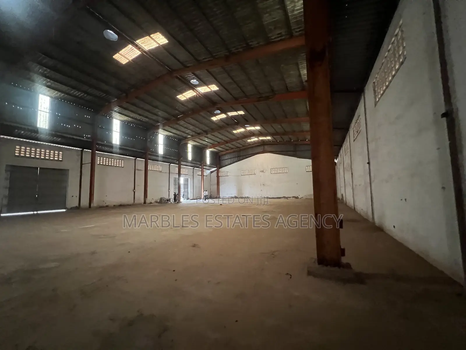 Warehouse for Rent in Mbuya, 1000sqms