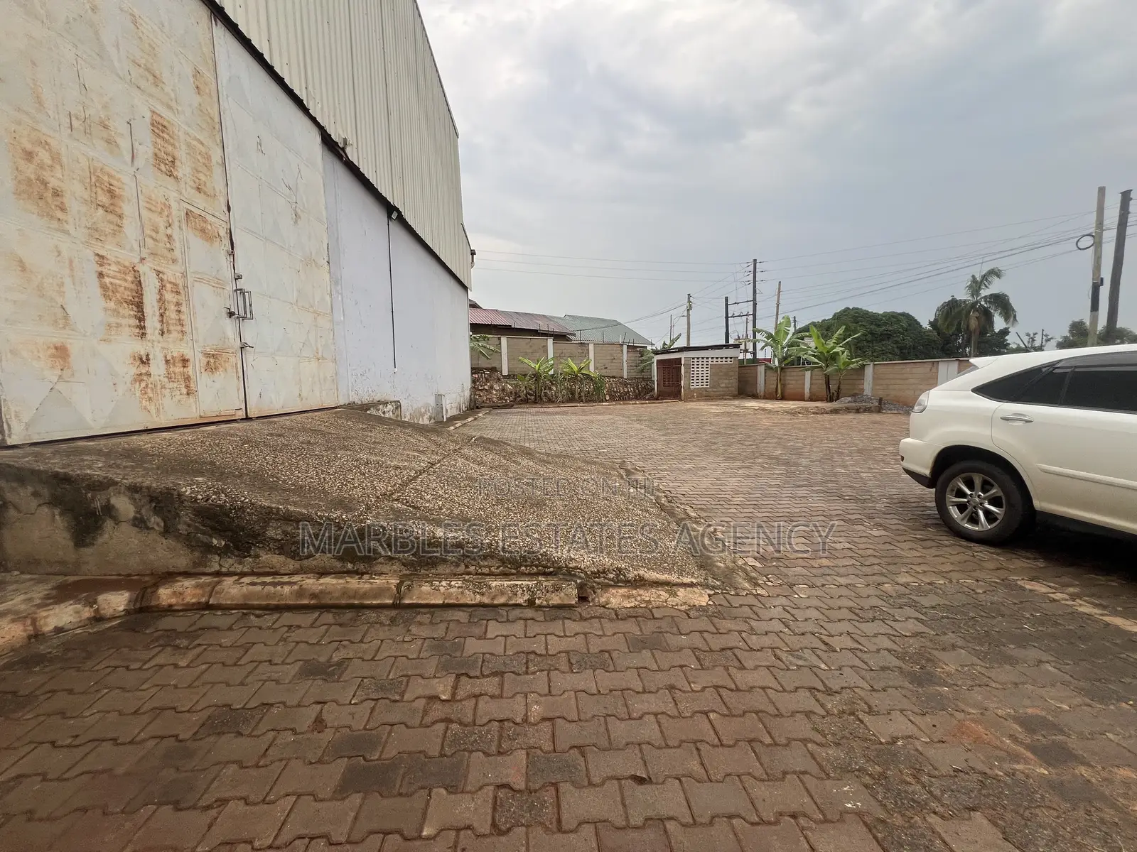 Warehouse for Rent in Mbuya, 1000sqms