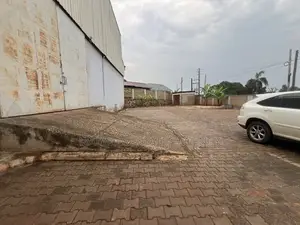 Warehouse for Rent in Mbuya, 1000sqms