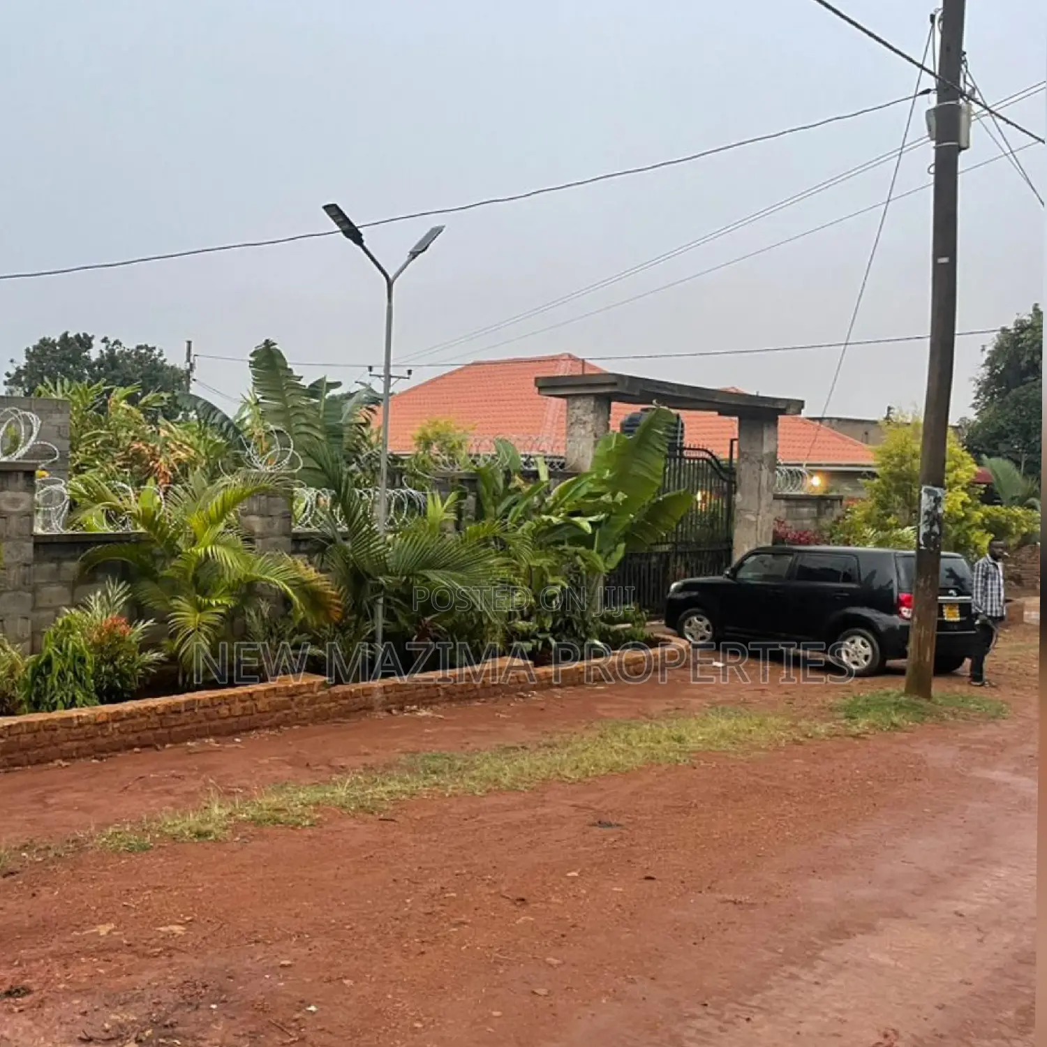 Very Nice Guest House on Quicksale Heart of Mityaana Town
