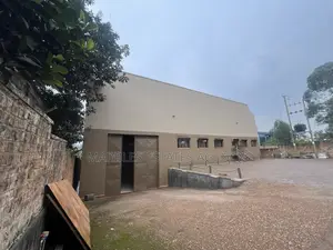 Warehouse in Kyambogo 1720sqms