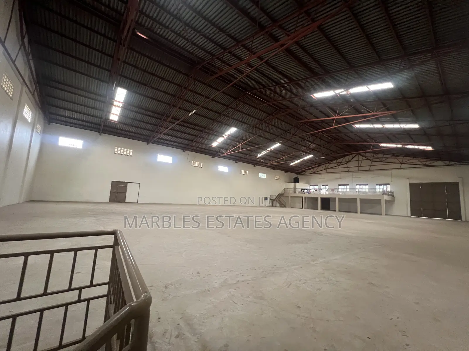 Warehouse in Kyambogo 1720sqms