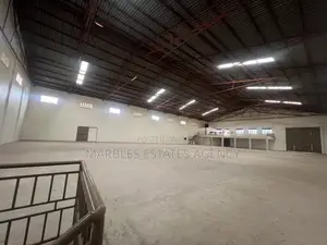 Warehouse in Kyambogo 1720sqms