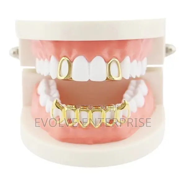 Teeth Brace Hip Hop Hollow Fangs Teeth Grillz