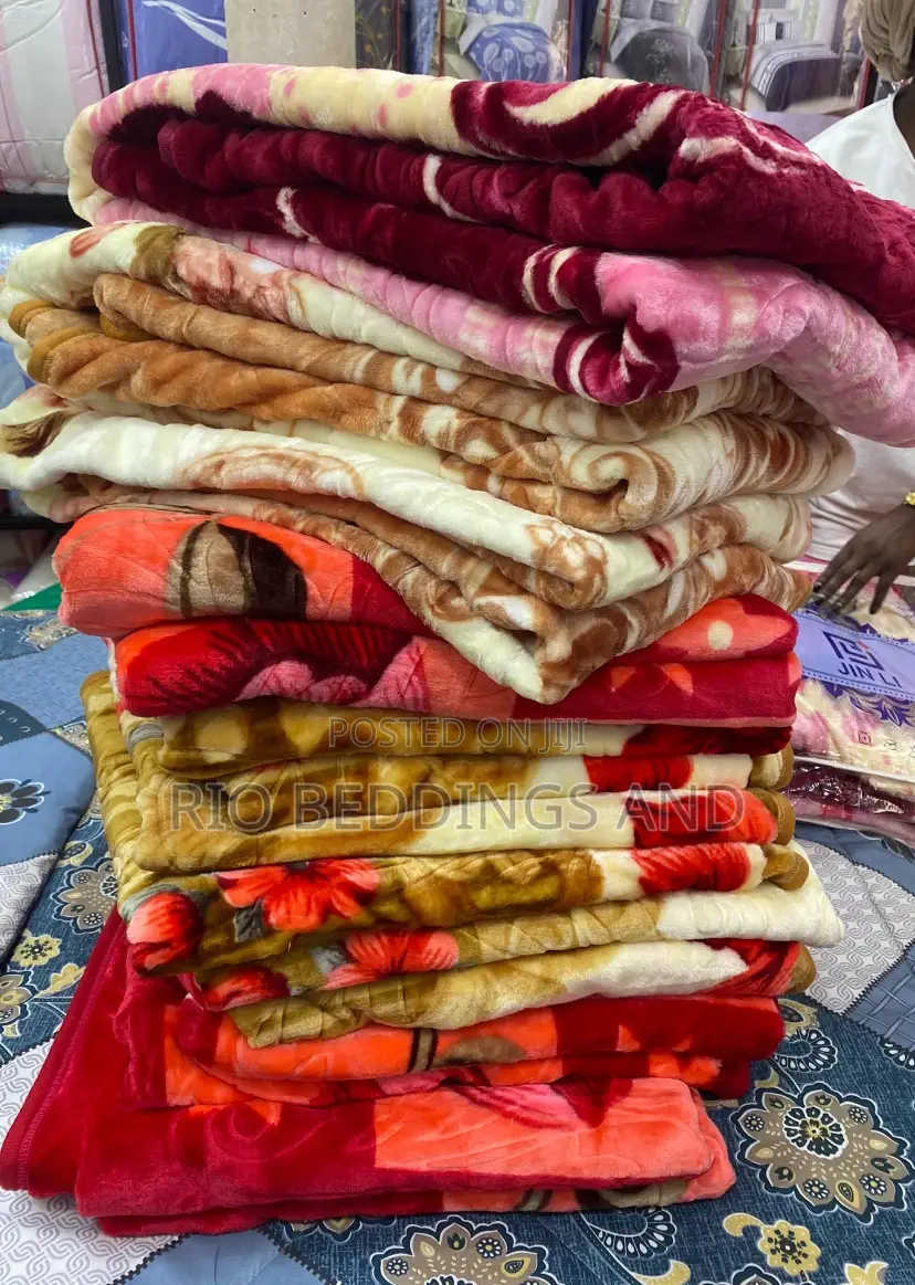 Woolen Blankets / Back to School / 3kg