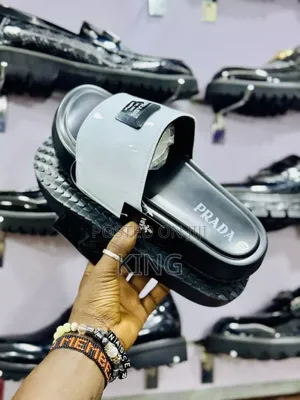 Edgy Slides