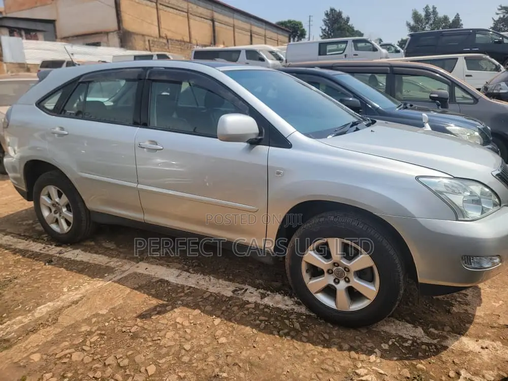 Toyota Harrier 2.4 2011 Silver