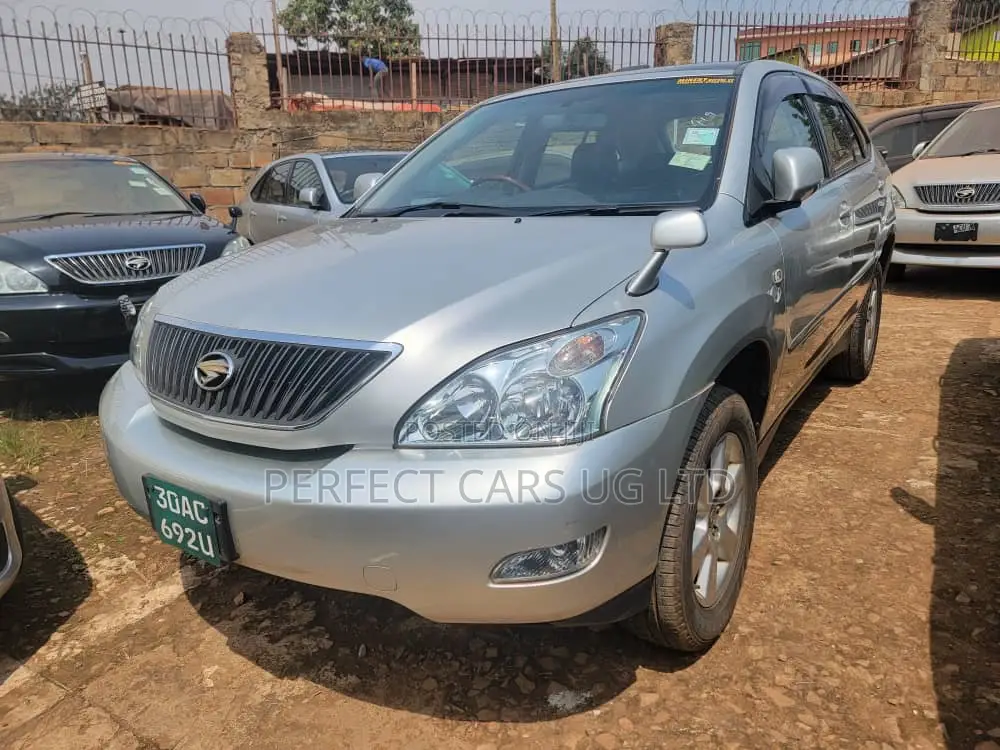 Toyota Harrier 2.4 2011 Silver