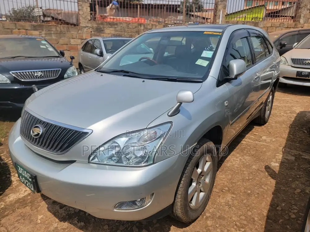 Toyota Harrier 2.4 2011 Silver