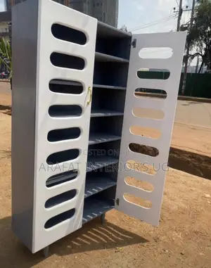 Photo - Bags Shoe Rack Stand