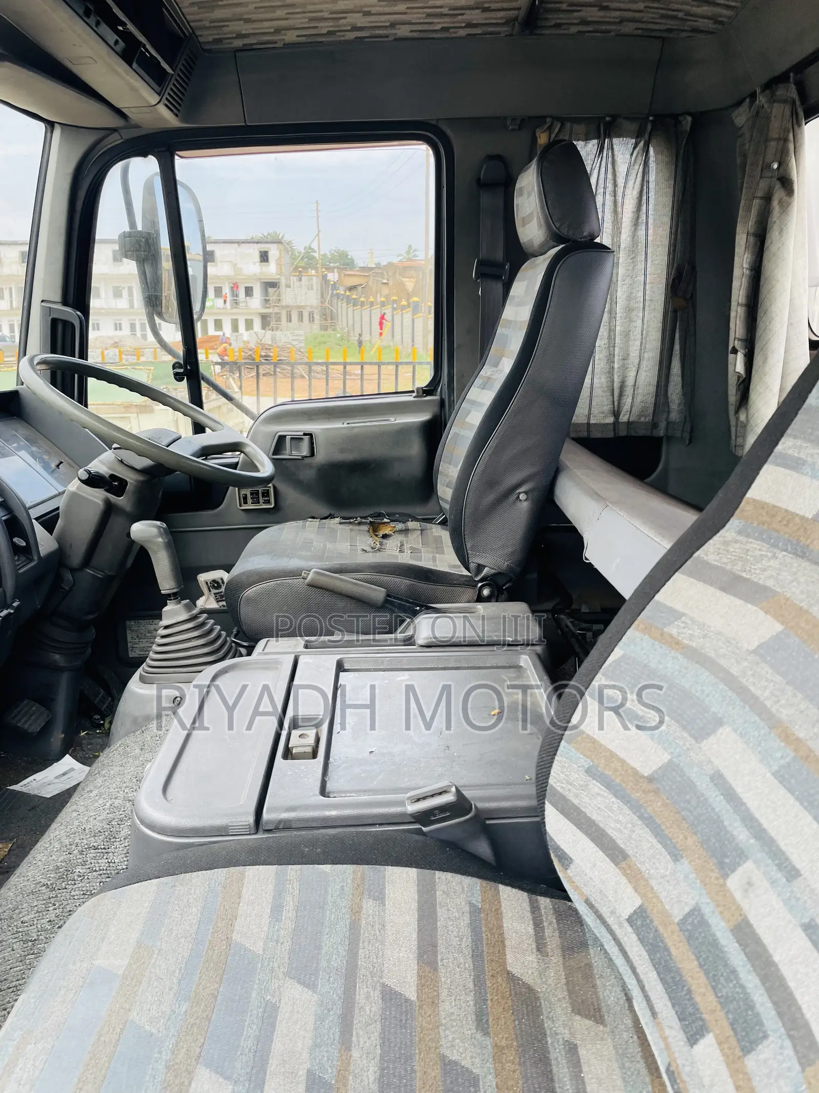 Hino Truck Long Chassis