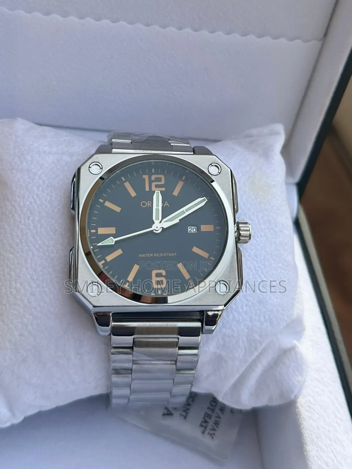 Orsga Fashionable Wrist Watch Silver