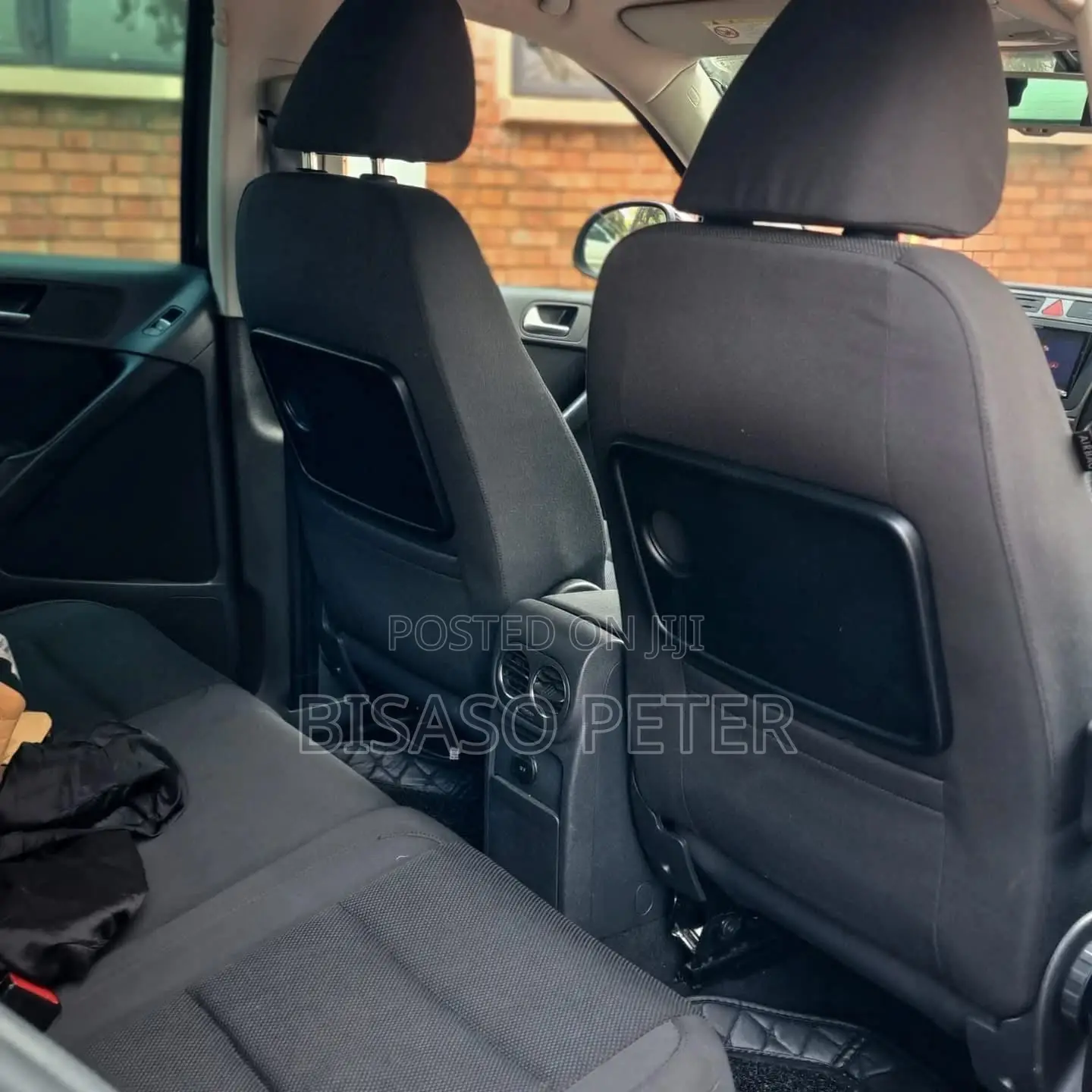 Volkswagen Tiguan 2011 Black