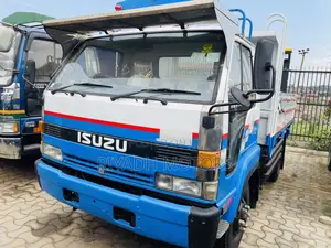 Isuzu Tipper 6HE1