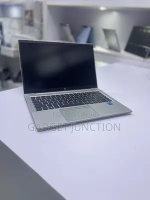 New Laptop HP EliteBook 840 G8 8GB Intel Core I5 SSD 512GB