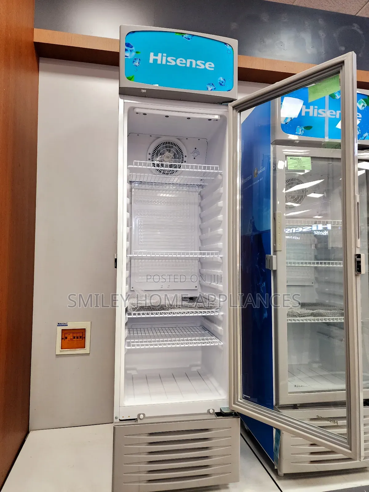 Hisense Display Chiller Fridge 370ltrs for Business