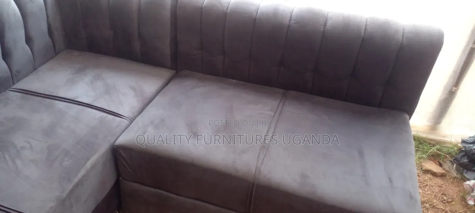 Simple 2 Seater